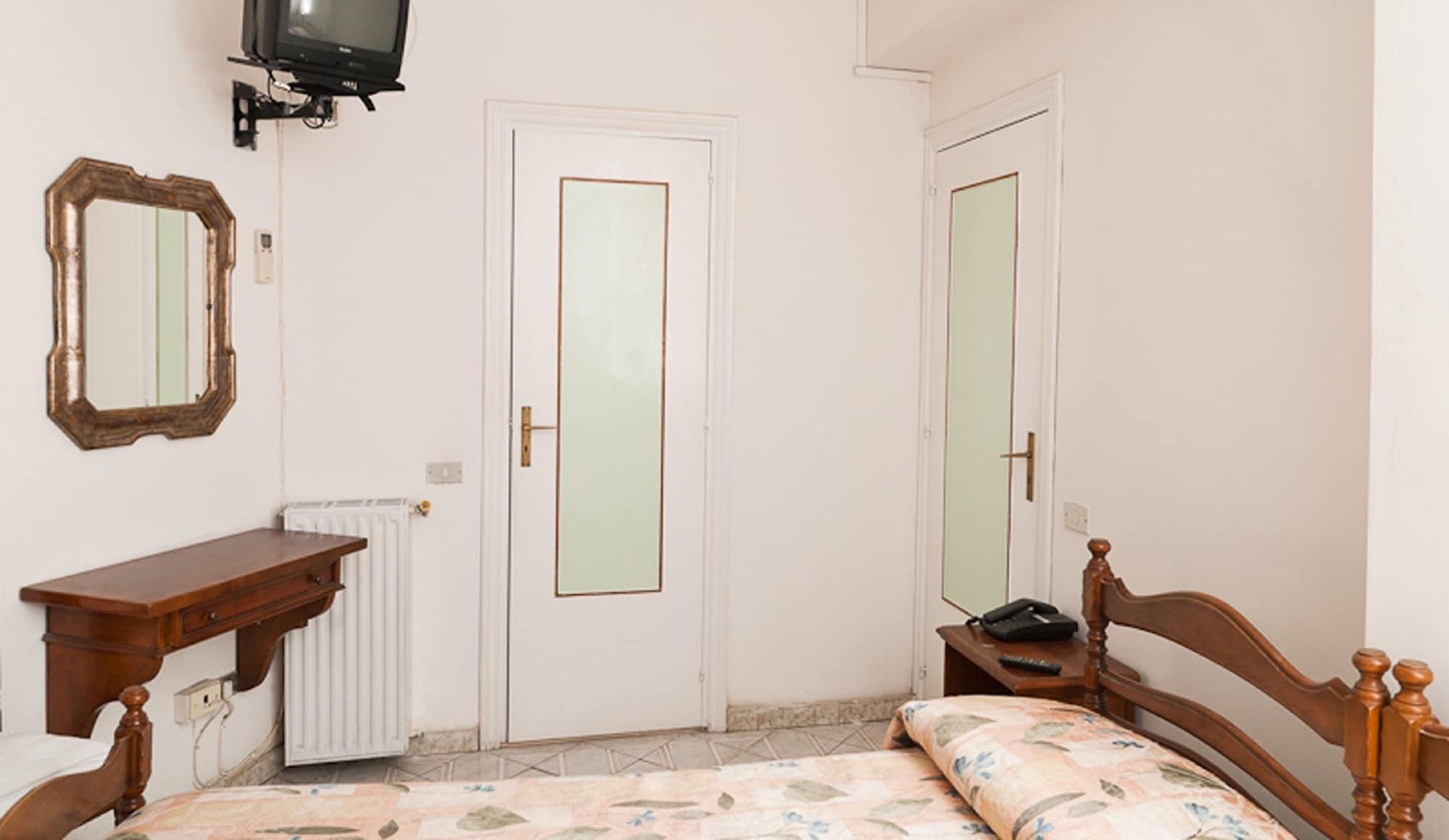 Hotel Del Postiglione ايسكيا المظهر الخارجي الصورة